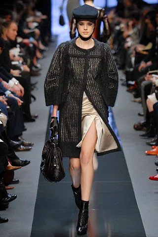 Look 4